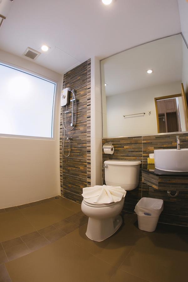 Omg Hotel Khon Kaen Dış mekan fotoğraf