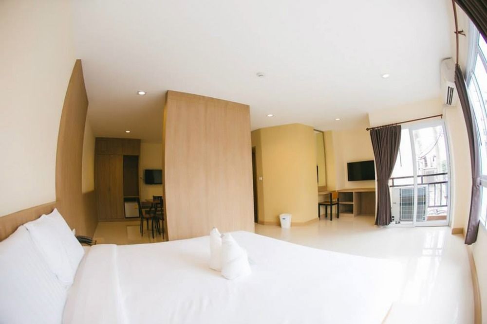 Omg Hotel Khon Kaen Dış mekan fotoğraf