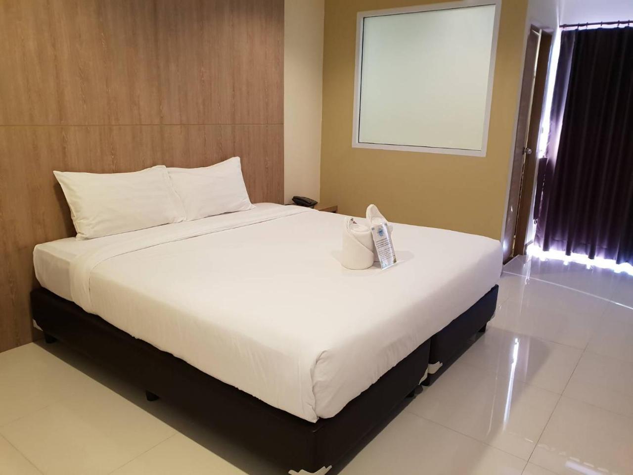 Omg Hotel Khon Kaen Dış mekan fotoğraf