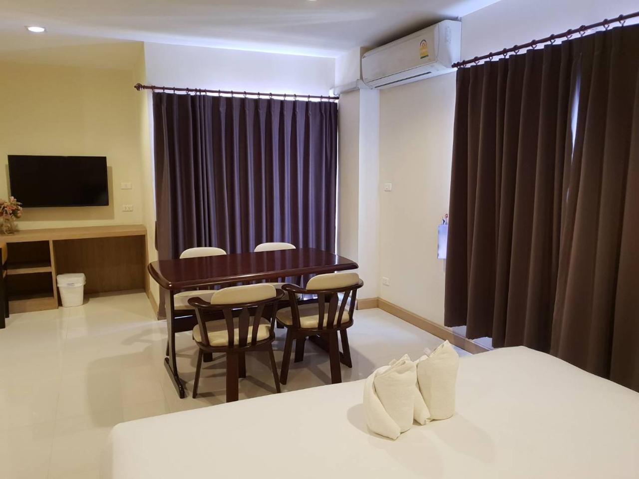 Omg Hotel Khon Kaen Dış mekan fotoğraf